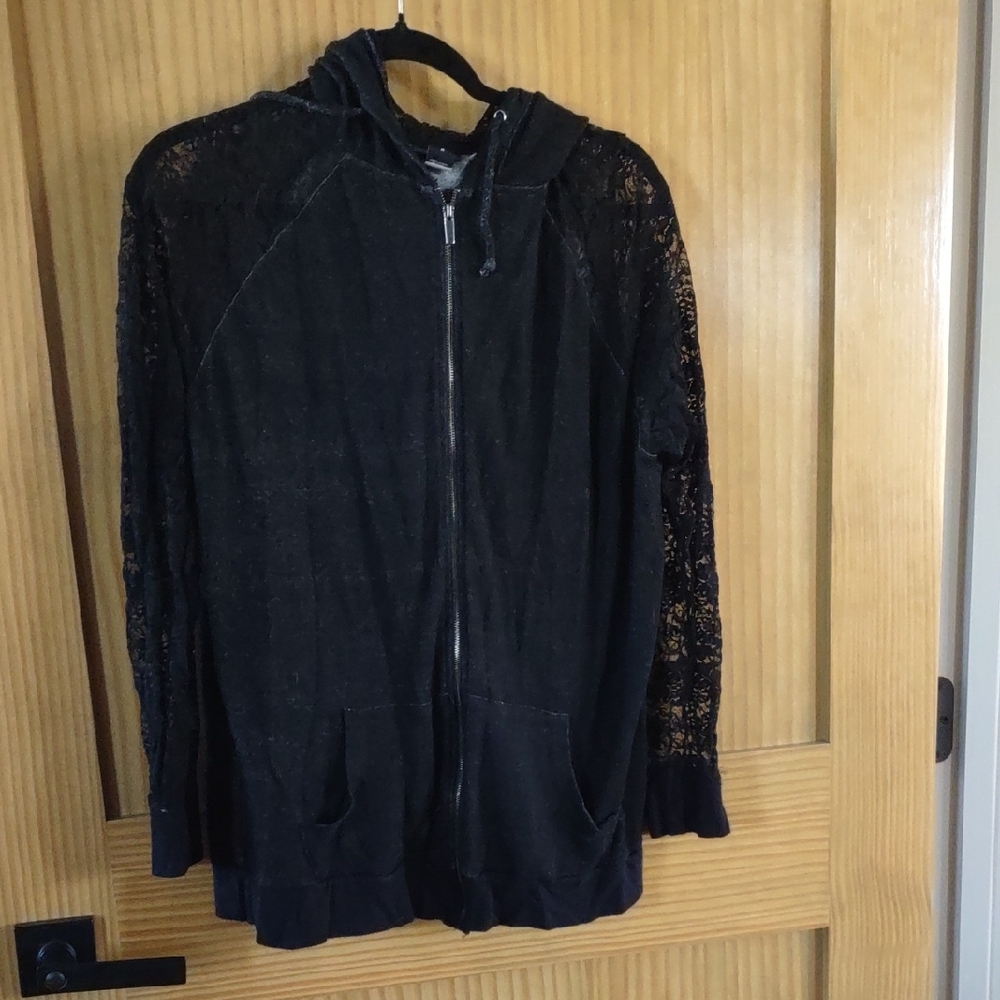 Torrid 2X Black Hoodie With Lace Sleeves And Hood Lightweight Jersey Knit
